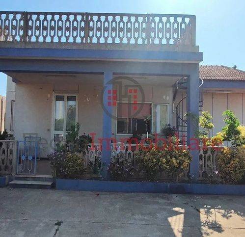 appartamento in vendita a Vittoria in zona Scoglitti