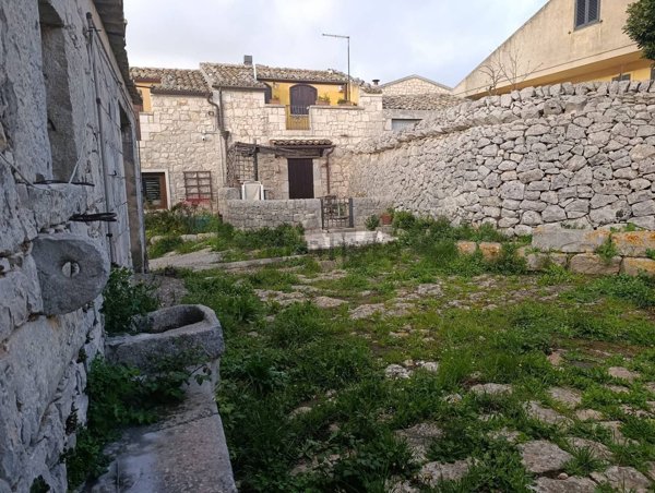 casale in vendita a Vittoria
