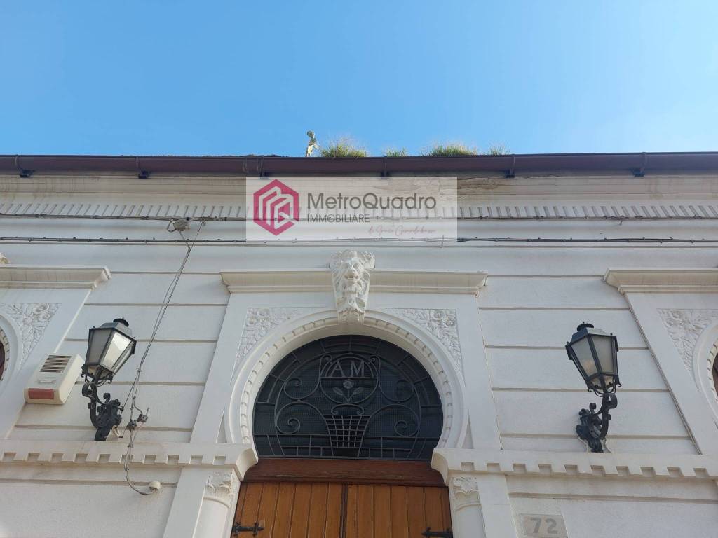 casa indipendente in vendita a Vittoria