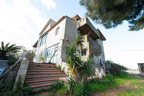 casa semindipendente in vendita a Vittoria