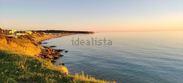 terreno edificabile in vendita a Vittoria in zona Scoglitti