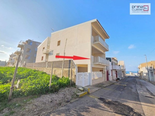 casa indipendente in vendita a Vittoria in zona Scoglitti