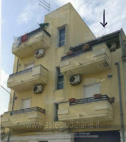 pentavano in vendita a Vittoria