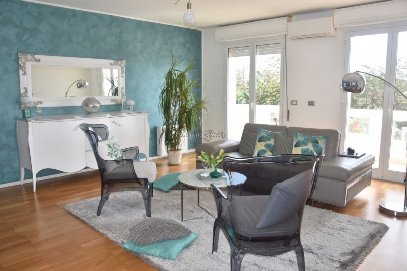 casa indipendente in vendita a Vittoria in zona Scoglitti