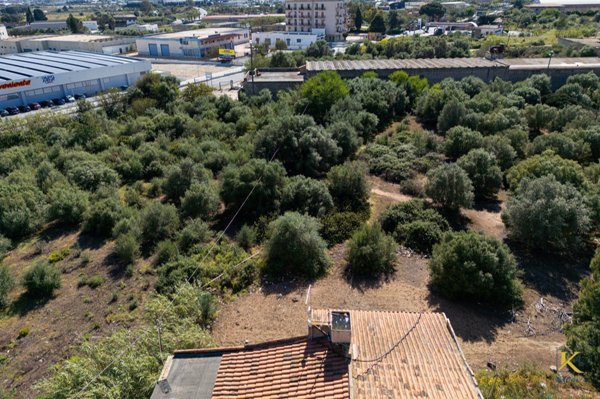 casa indipendente in vendita a Vittoria