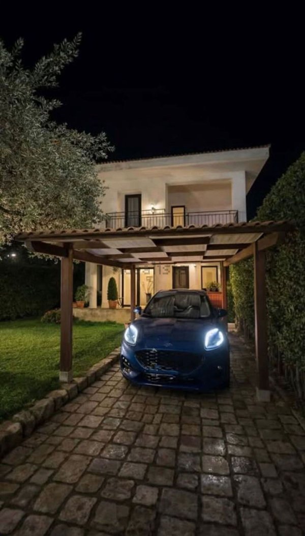 casa indipendente in vendita a Vittoria