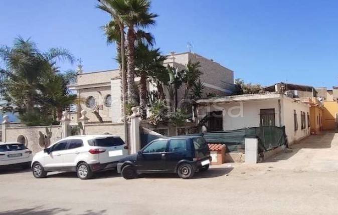 appartamento in vendita a Vittoria in zona Scoglitti