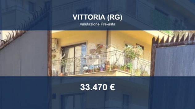 negozio in vendita a Vittoria
