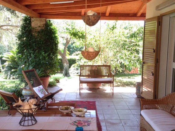 casa indipendente in vendita a Vittoria
