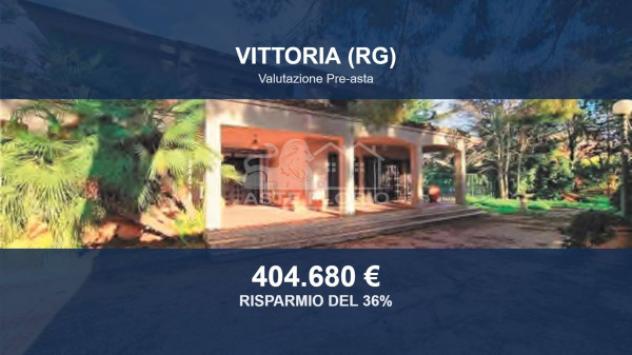 casa indipendente in vendita a Vittoria