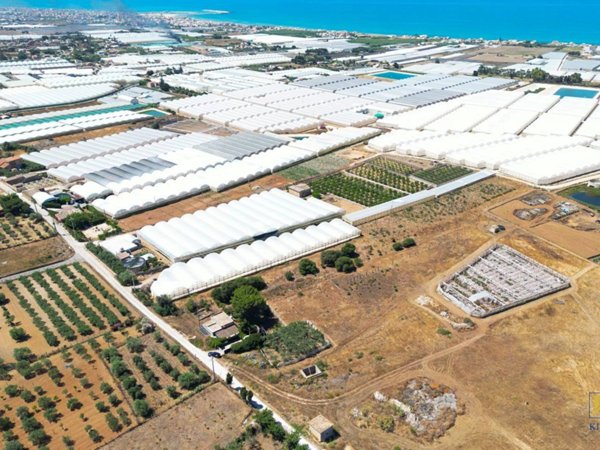 casa indipendente in vendita a Vittoria in zona Scoglitti