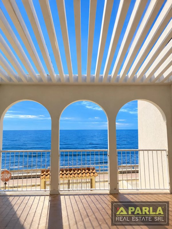 casa indipendente in vendita a Vittoria in zona Scoglitti
