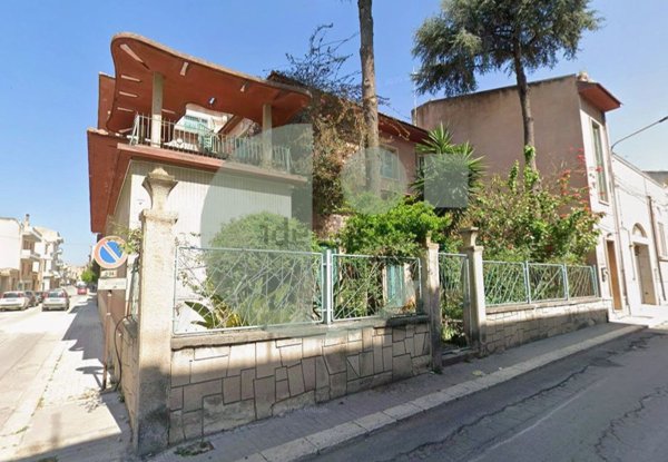 casa indipendente in vendita a Vittoria