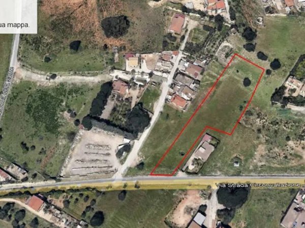 terreno edificabile in vendita a Vittoria in zona Scoglitti