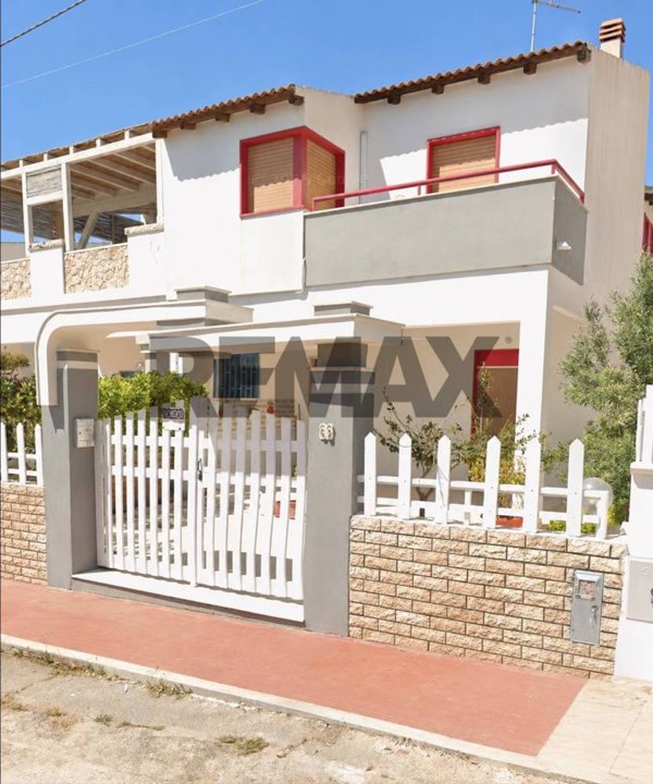 casa indipendente in vendita a Vittoria in zona Scoglitti