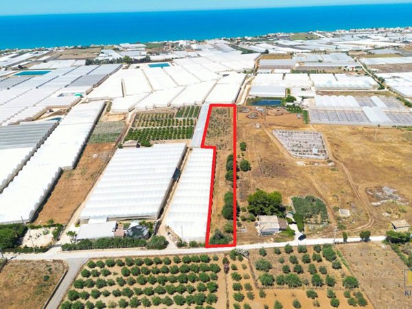 casa indipendente in vendita a Vittoria in zona Scoglitti