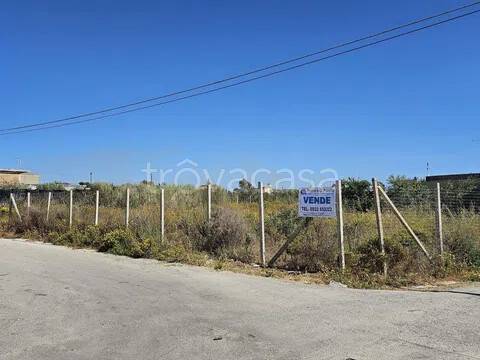 terreno agricolo in vendita a Vittoria in zona Scoglitti