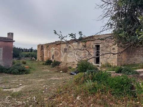 casa indipendente in vendita a Vittoria in zona Scoglitti