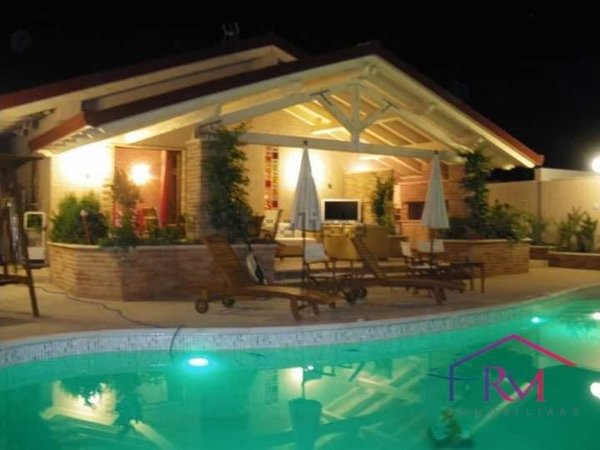 casa indipendente in vendita a Vittoria in zona Scoglitti