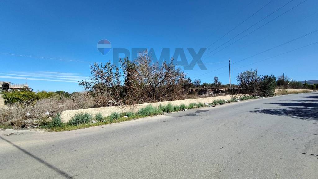 terreno agricolo in vendita a Vittoria in zona Scoglitti