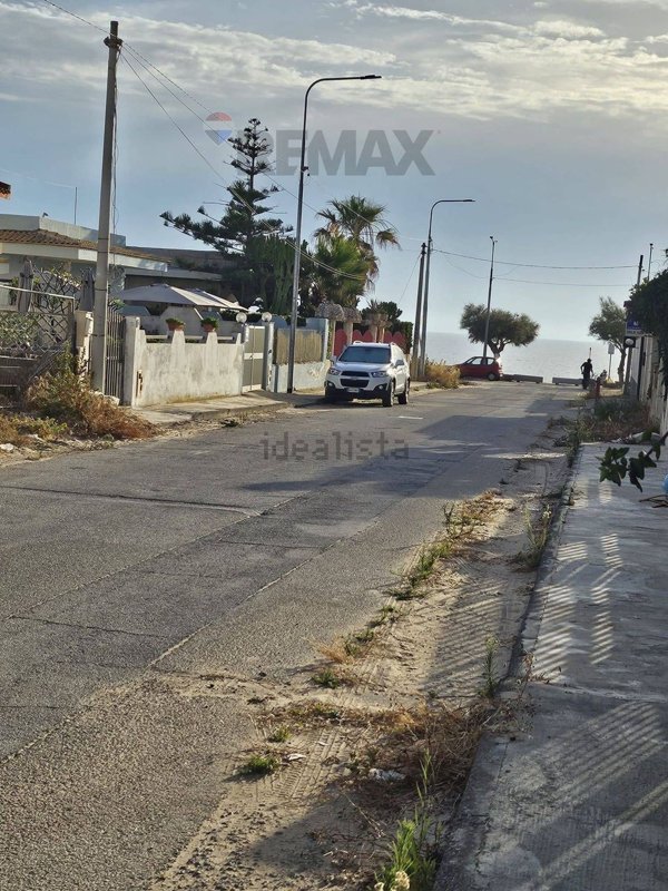 casa indipendente in vendita a Vittoria in zona Scoglitti