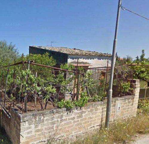 casa indipendente in vendita a Vittoria in zona Scoglitti