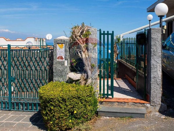 casa indipendente in vendita ad Augusta