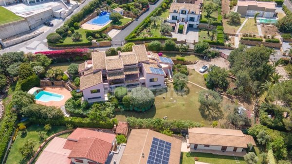 casa indipendente in vendita ad Augusta