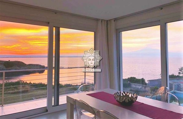 casa indipendente in vendita ad Augusta