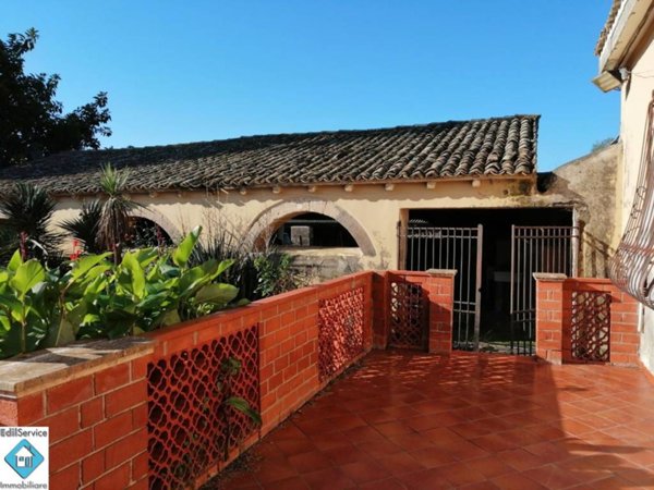 azienda agricola in vendita ad Augusta