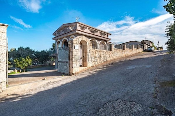 casa indipendente in vendita ad Augusta