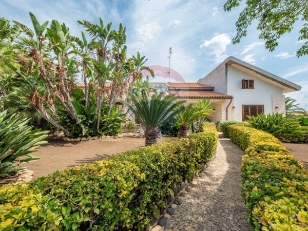 casa indipendente in vendita ad Augusta