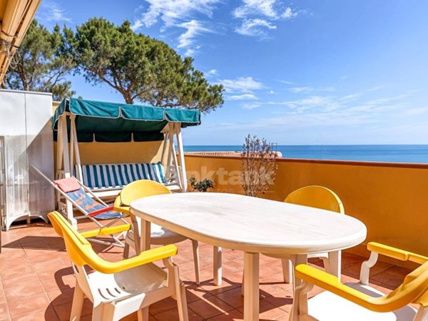 casa indipendente in vendita ad Augusta