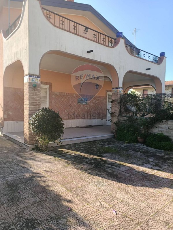 casa indipendente in vendita ad Augusta