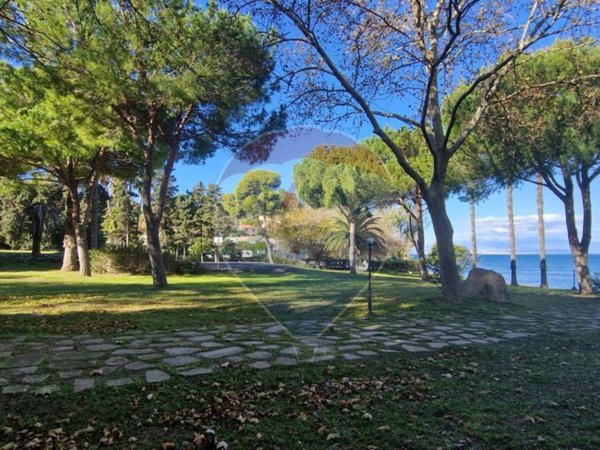 casa indipendente in vendita ad Augusta