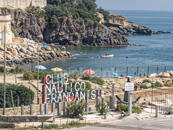 casa indipendente in vendita ad Augusta
