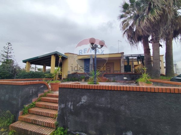 casa indipendente in vendita ad Augusta