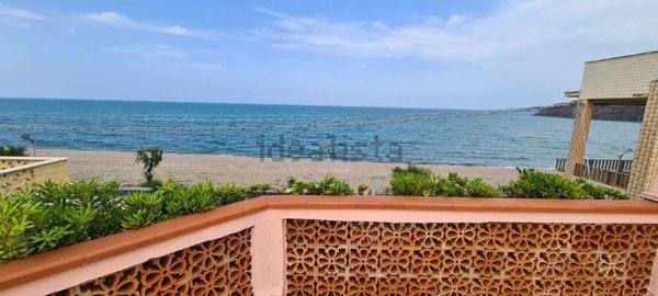 casa indipendente in vendita ad Augusta