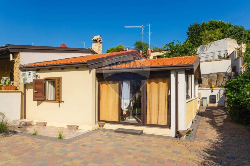 casa indipendente in vendita ad Augusta