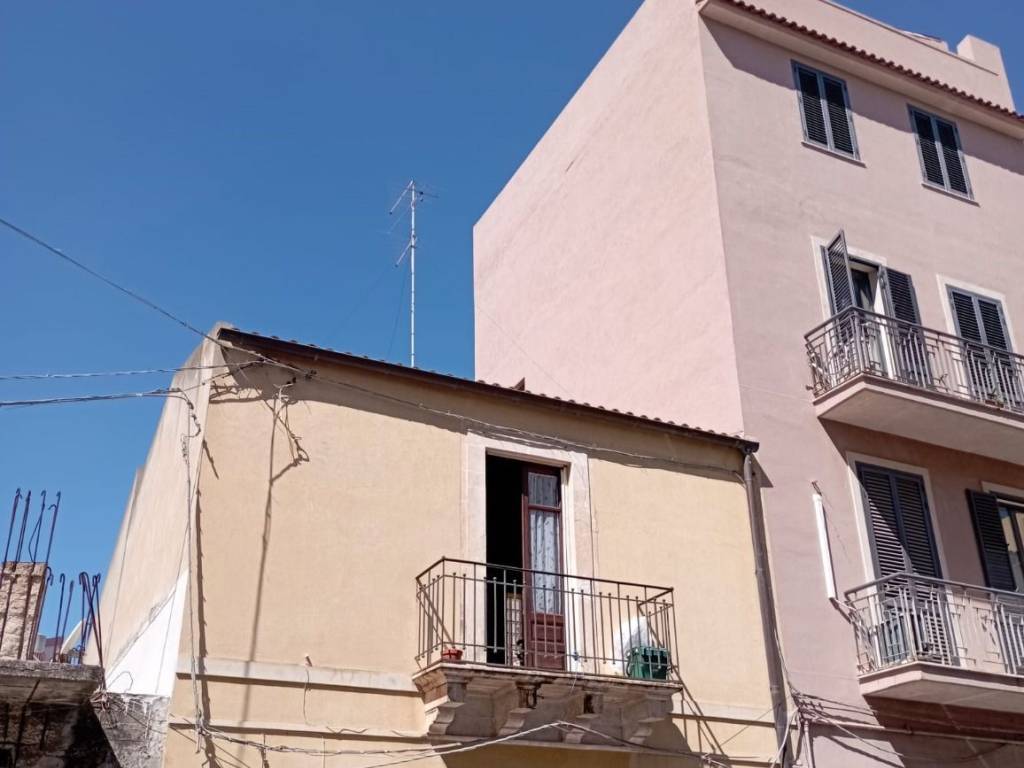 intera palazzina in vendita ad Augusta