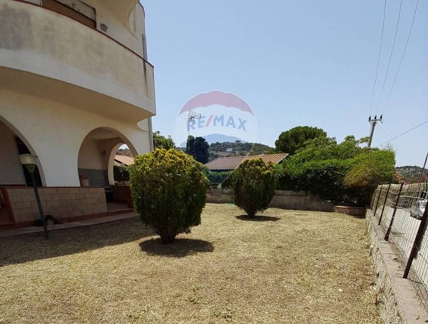casa indipendente in vendita ad Augusta