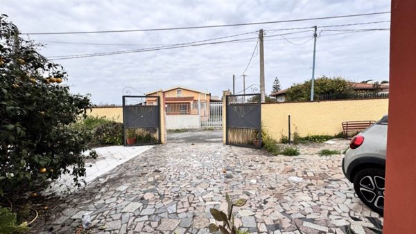 casa indipendente in vendita ad Augusta