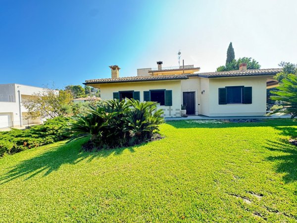 casa indipendente in vendita ad Augusta
