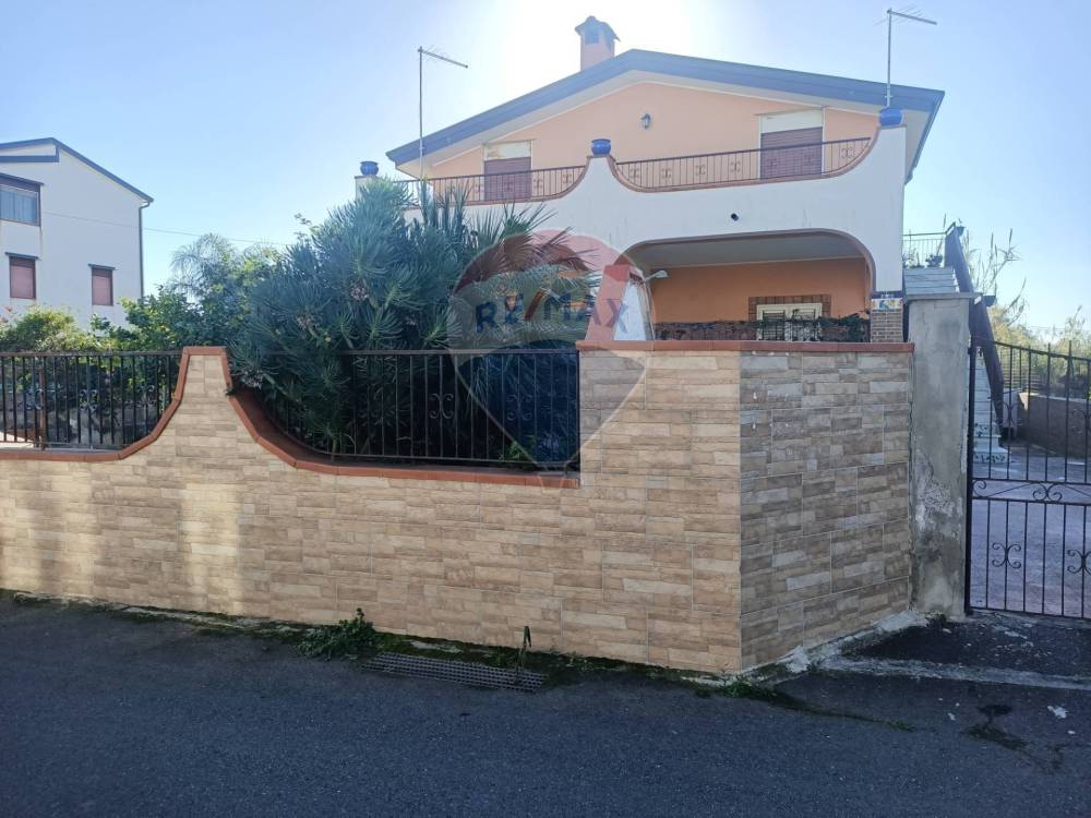 casa indipendente in vendita ad Augusta