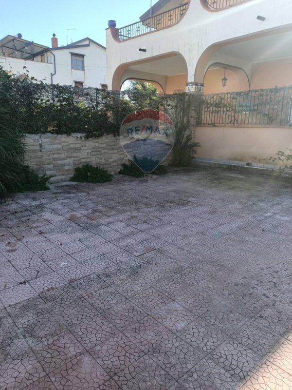 appartamento in vendita ad Augusta