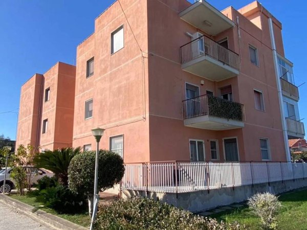appartamento in vendita ad Augusta