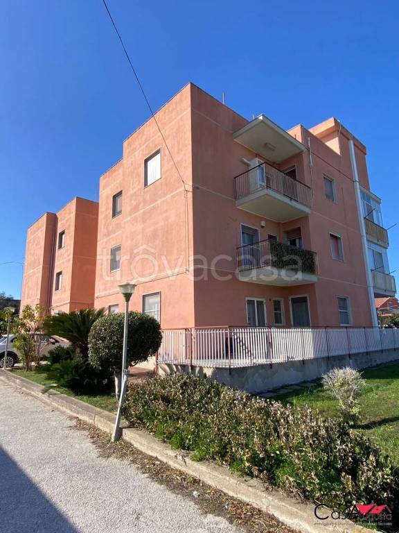appartamento in vendita ad Augusta