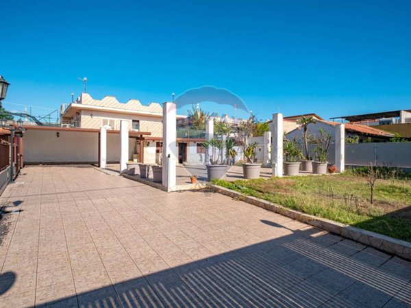 casa indipendente in vendita ad Augusta