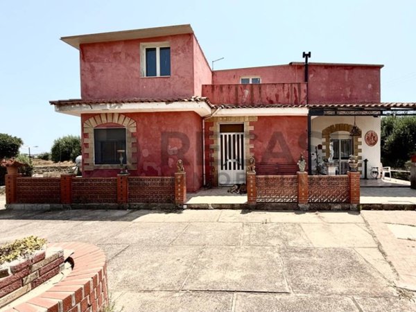 casa indipendente in vendita ad Augusta
