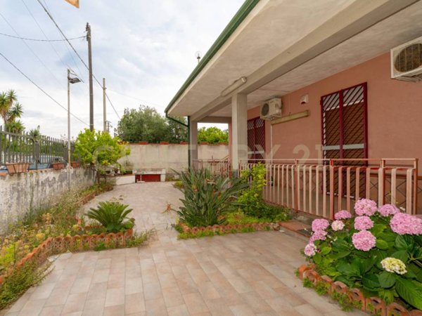casa indipendente in vendita ad Augusta